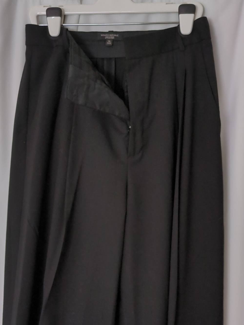 Banana Republic Black Men's Dress Pants - Tailored Straight Leg
